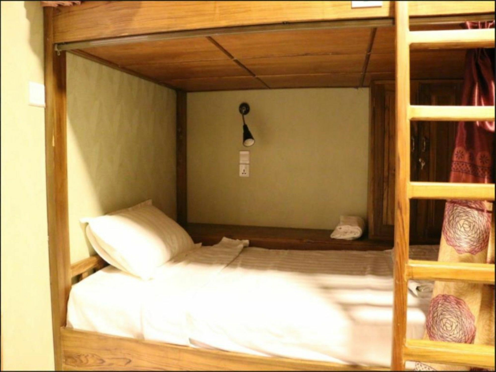 Wayfarer'S Rest Otel Yangon Dış mekan fotoğraf